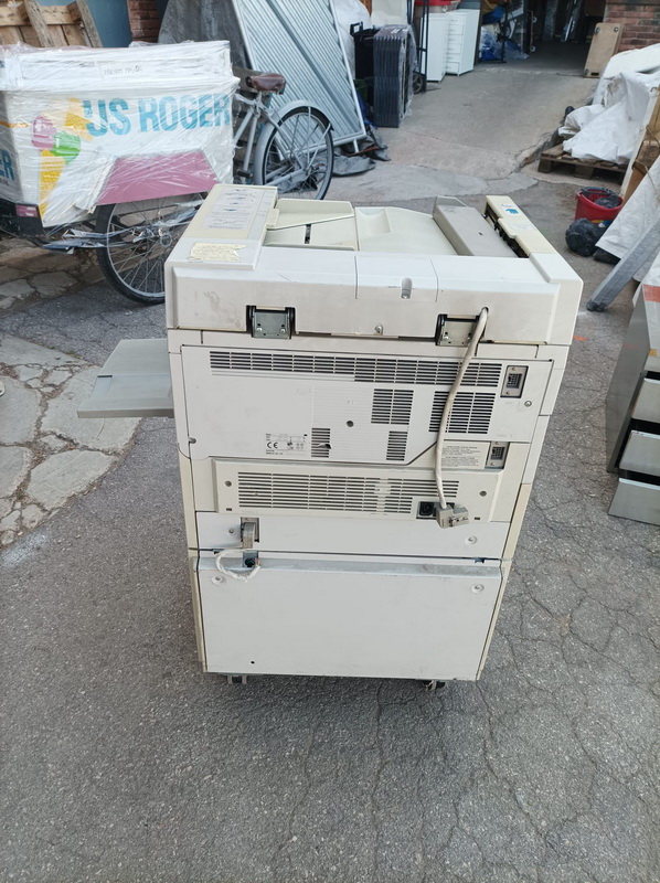 fotocopiadora minolta 4 bandejas-plastico -metal cspro ep1080 107x74x67 1u